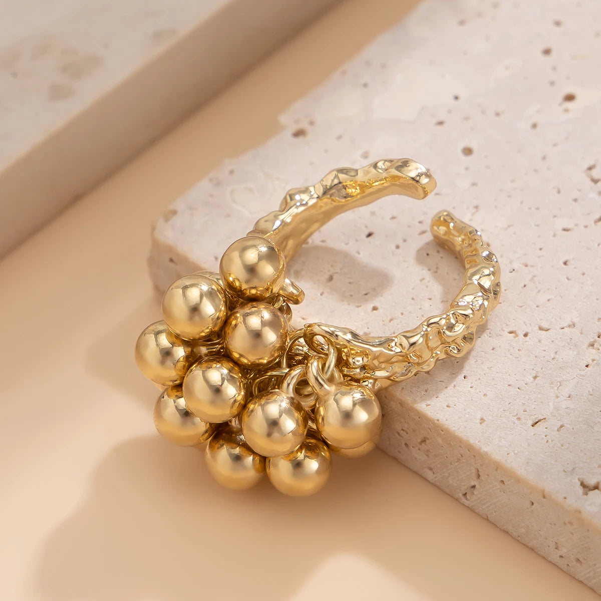 Orbit Ring
