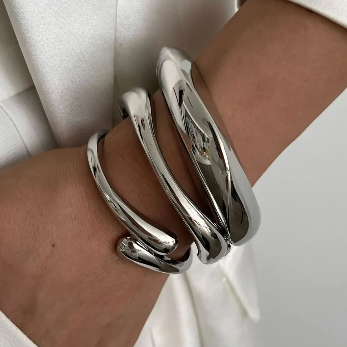 Axis Ring